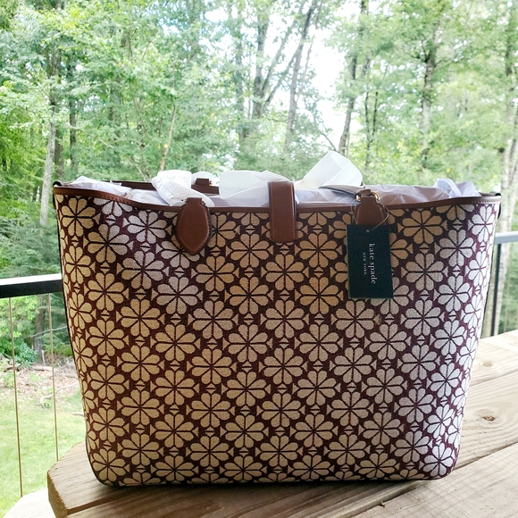 Spade Flower Jacquard Large Open Tote - Picture 5 of 6